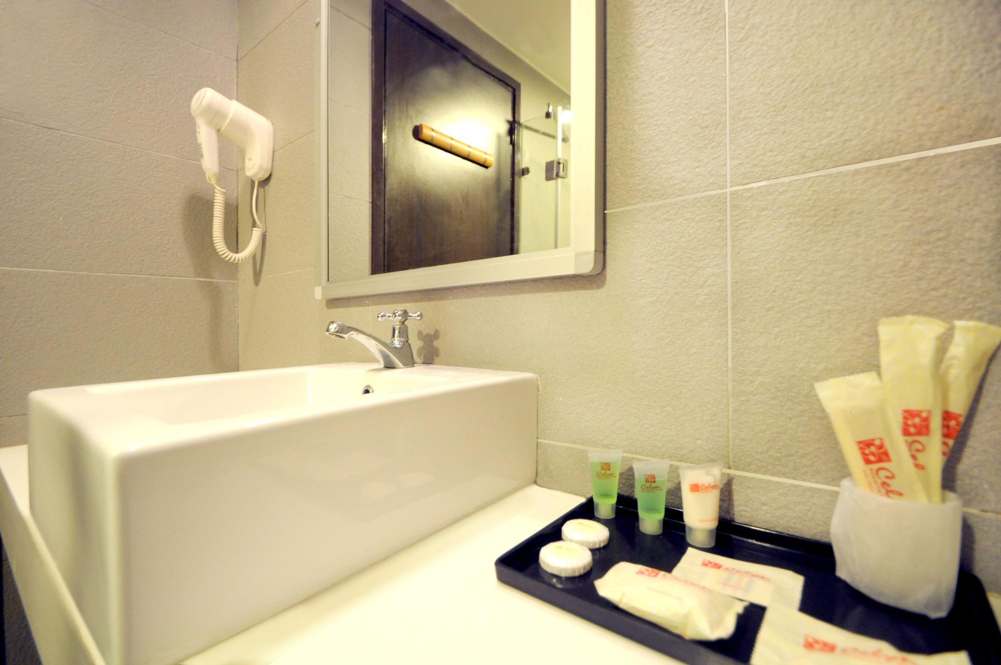 Celyn City Hotel Kota Kinabalu Kültér fotó