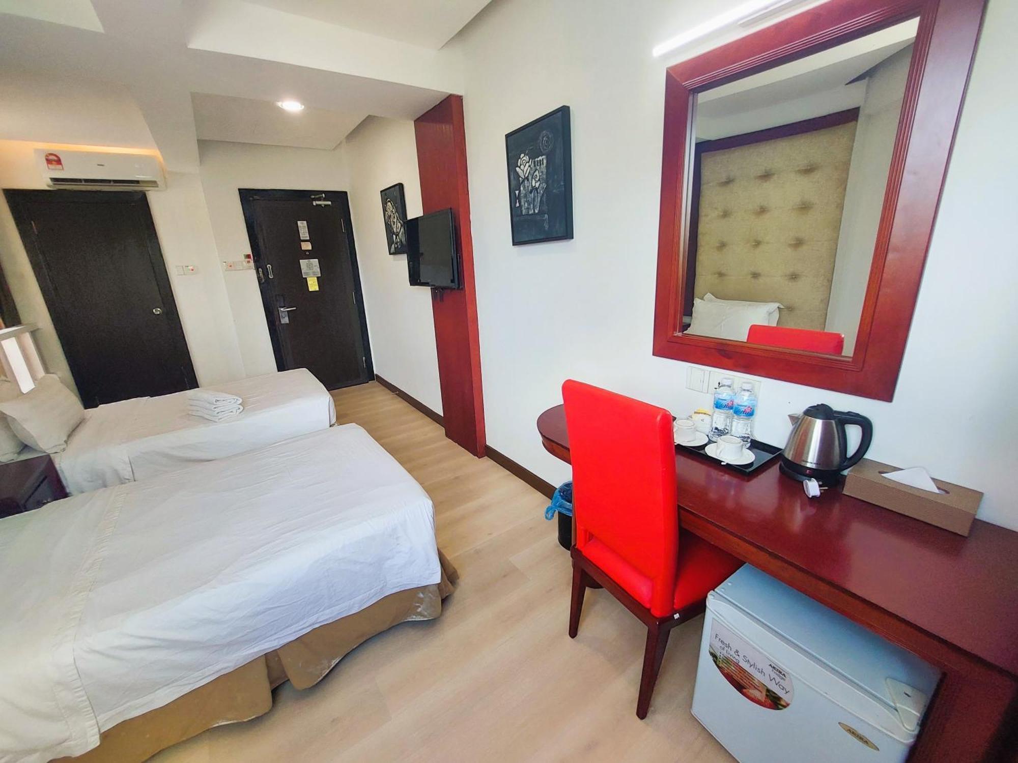 Celyn City Hotel Kota Kinabalu Kültér fotó